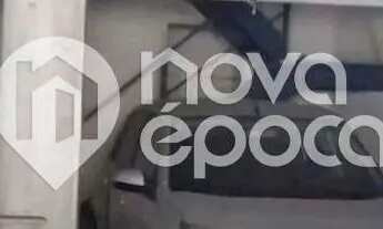 Imagem 3: Centro Galpão / depósito com 5 vagas na garagem