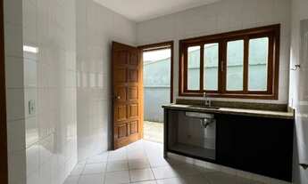 Imagem 6: Casa Duplex em Condomínio - 2 Quartos e localização privilegiada a 5 minutos do Centro