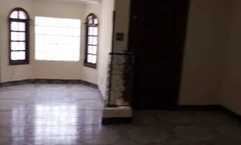 Imagem 2: Alugo casa tipo sobrado ,2 qtos na Vl.Belmiro