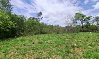 Imagem 3: Terreno 4mil m2 em Meio à Natureza - Seu Refúgio te Espera!