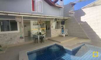 Imagem: Casa com 4 quartos, piscina no Monte Verde