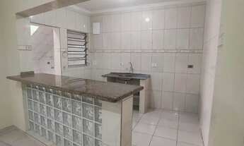 Imagem 4: Casa com 3 cômodos - sem garagem no Jardim Elvira - Osasco - SP