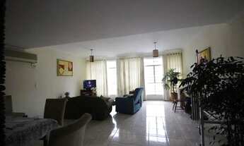 Imagem 7: Sobrado para aluguel e venda possui 350 metros quadrados com 5 quartos em Aclimação - São