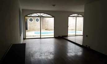 Imagem: Sobrado em Rua Cardeal Cagliori - Alto de