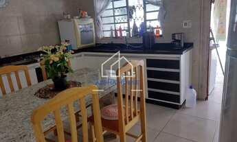 Imagem 3: Casa à venda, com 2 dormitórios, 1 edícula, Conjunto Residencial Araretama, Pindamonhangab