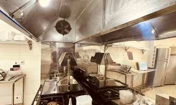 Imagem 3: Hamburgueria Marmitaria montada pronta para trabalhar com delivery