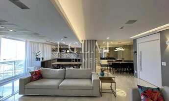 Imagem: Apartamento com 242m², à venda no Jardim