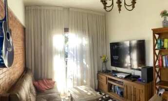 Imagem 7: Casa a poucos metros do mar em Porto belo SC