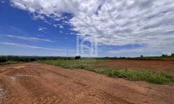 Imagem 3: Terreno em condomínio à venda no Centro de Araçoiaba da Serra