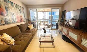 Imagem 2: Apartamento para venda tem 185 metros quadrados com 4 quartos em Icaraí - Niterói - RJ