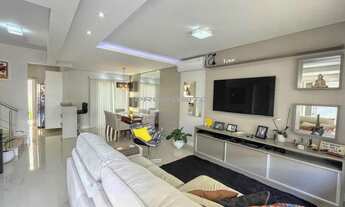 Imagem 1: Sobrado em Condomínio, 3 dormitórios com suíte! "Porteira Fechada"