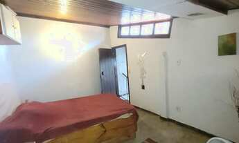 Imagem 5: Kitnet tipo loft, mobiliado, em condomínio pequeno, Ferradura