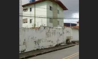 Imagem: Apartamento térreo no Bequimão, prédio