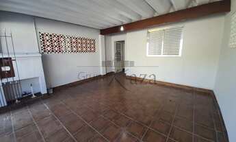 Imagem 2: Casa a padrão a venda - Bosque dos Eucaliptos - 2 Dormitórios - 70m²