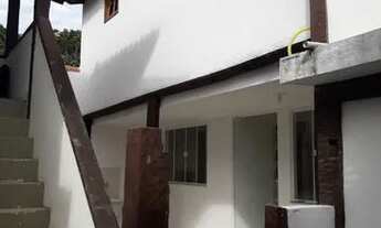 Imagem 5: Casa duplex novo em pequeno Condomínio