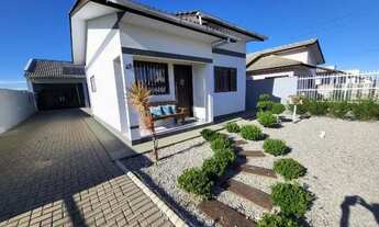 Imagem 3: Casa de alvenaria em laje e com piscina