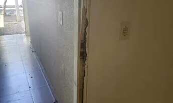 Imagem 6: Cas apara alugar no Condominio esmeralda ao lado da fabrica da coca R$2400,00