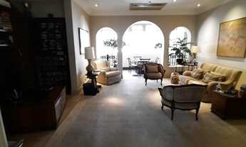 Imagem 6: Apartamento para aluguel e venda possui 587 metros quadrados com 4 quartos