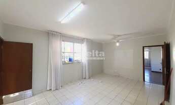 Imagem 3: Apartamento para aluguel, 3 quartos, 1 suíte, 1 vaga, Cazeca - Uberlândia/MG