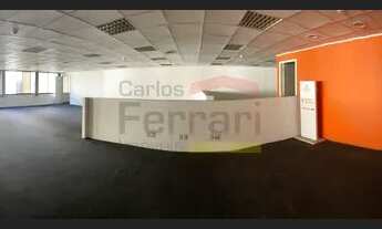 Imagem: Conjunto Comercial de frente com Metrô