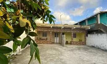 Imagem 3: EXCELENTE OPORTUNIDADE! Vende-se duas casas com terreno pertinho da praia