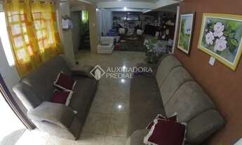 Imagem 5: Apartamento para venda possui 120 metros quadrados com 3 quartos em Santana - Porto Alegre