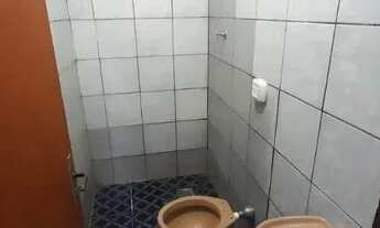 Imagem 7: Casa condominio. Bairro Leblon. 2 quartos sala cozinha banheiro e portão eletrônico