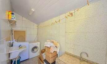 Imagem 7: Casa para venda tem 150 metros quadrados com 3 quartos em Jardim Malda - Ferraz de Vasconc