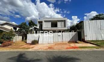 Imagem 2: Alphaville Ipês - Sobrado 5 quartos, sendo 5 suítes