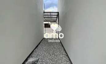 Imagem 3: Casa no centro da Guabiruba, 3 quartos sendo 1 suíte e 1 demi-suíte