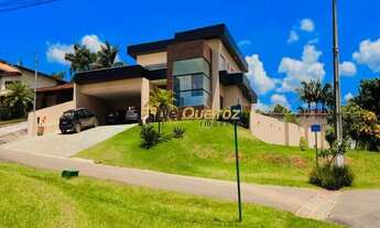 Imagem: DE QUEIROZ. CASA LINDA COM LAZER E SEGURANÇA