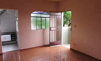 Imagem 6: CASA DE 02 QUARTOS NO MILIONÁRIOS