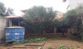 Imagem 5: Excelente Chácara, 04 Dts, 03 salas, Terreno de 2.000 m² plano !!