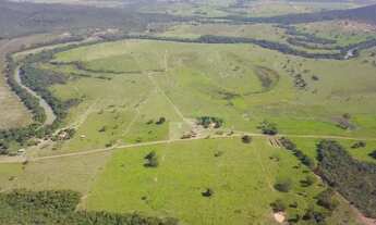 Imagem 3: Fazenda a venda em Unaí - MG na beira do Rio Preto