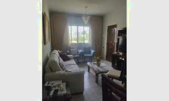 Imagem: Sobrado com 5 casas e 1 galpão