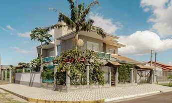 Imagem: Casa com 4 dormitórios à venda, 220 m²