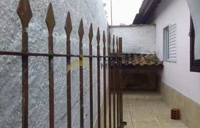 Imagem 3: Casa à venda com 3 dormitórios no Centro de Ubatuba