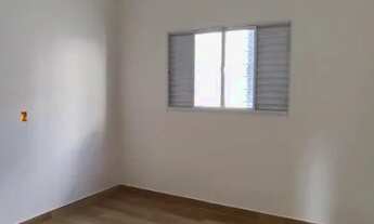 Imagem 5: CASA EM RUA PUBLICA