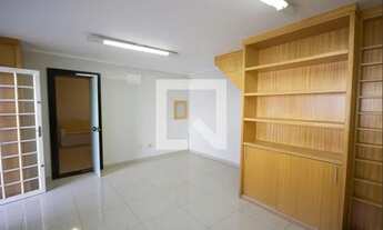 Imagem 2: Casa para Aluguel - Alto da Boa Vista, 3 Quartos, 210 m2