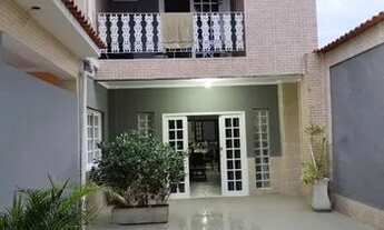 Imagem: VENDO EXCELENTE CASA DE 2 ANDARES EM NILÓPOLIS