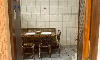 Imagem 7: Lindo sobrado em ótima localização com 3 quartos, churrasqueira e vaga para 4 carros