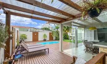 Imagem 3: Casa à Venda no Centro de Palhoça / SC - Alto Padrão - Aceita financiamento