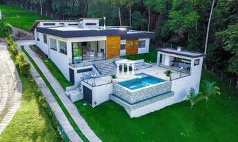 Imagem: Casa com 6 dormitórios à venda, 361 m²