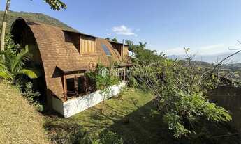 Imagem: Casa à venda, com 250m² construídos