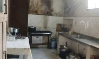 Imagem 5: Loja comercial com bar