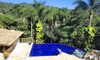 Imagem: Condomínio com 3 quartos à venda ou para