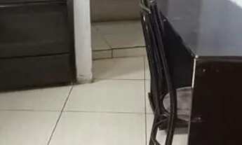 Imagem: Alugo kitinete mobiliado(quarto, coz.banh,area)850