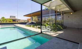 Imagem 4: Casa Semi-Térrea com Elevador no Jardins Munique