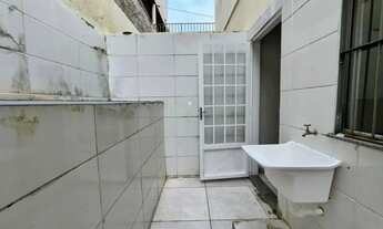 Imagem 5: Casa 2 quartos - Grama