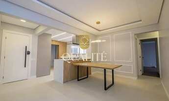 Imagem: Apartamento reformado de 122m² com 3 dormitórios